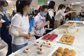 春暖花開季，相約女神節(jié)，華逸府邀您共享美好食光！